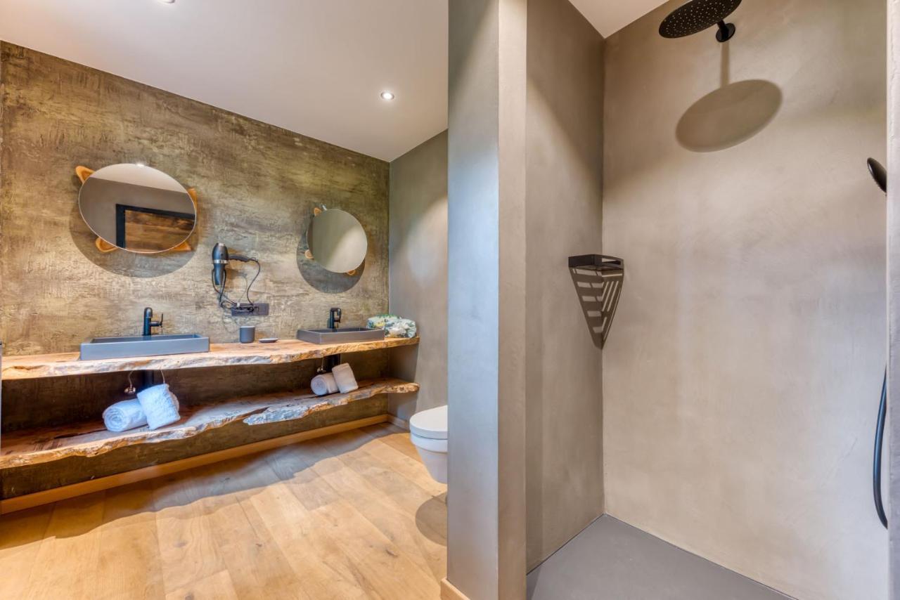 Gite 1 Maison Caerdinael - Gite 14 Personnes Sur Les Hauteurs De デュルビュイ エクステリア 写真
