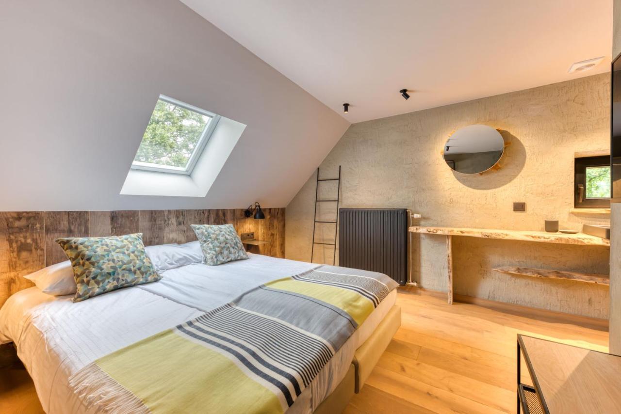 Gite 1 Maison Caerdinael - Gite 14 Personnes Sur Les Hauteurs De デュルビュイ エクステリア 写真